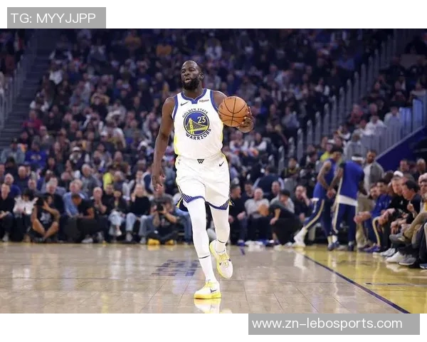 勇士在库里缺阵情况下力克雄鹿巴特勒贡献24分10篮板8助攻字母哥得20分